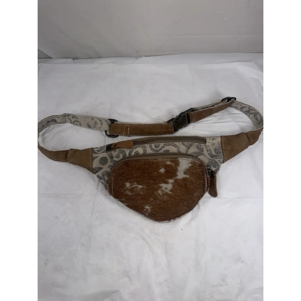 myra bag